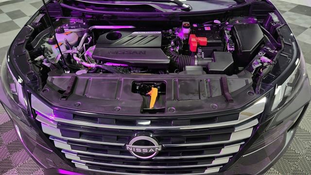 Used 2024 Nissan Rogue SV image 23