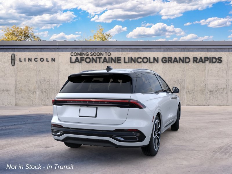 New 2026 Lincoln Nautilus Reserve AWD/4WD image 8
