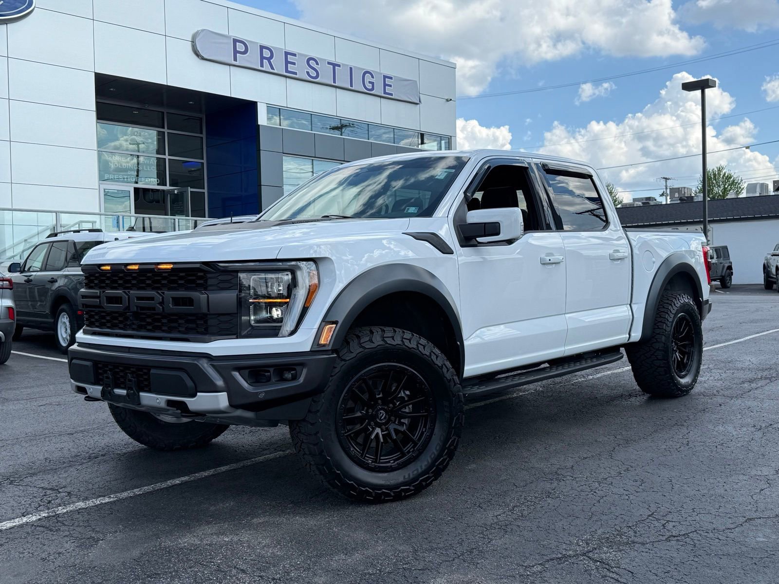 Used 2023 Ford F150 Raptor AWD/4WD image 21