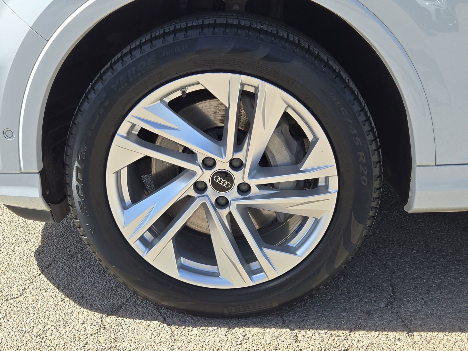 Used 2023 Audi Q7 2.0T Premium w/ Convenience Package image 11