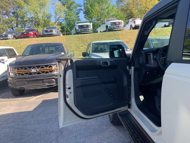 New 2026 Ford Bronco Outer Banks w/ Sasquatch Package AWD/4WD image 22
