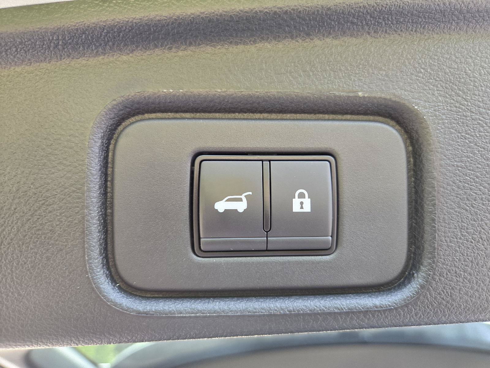 Used 2025 Nissan Pathfinder Platinum AWD/4WD image 10