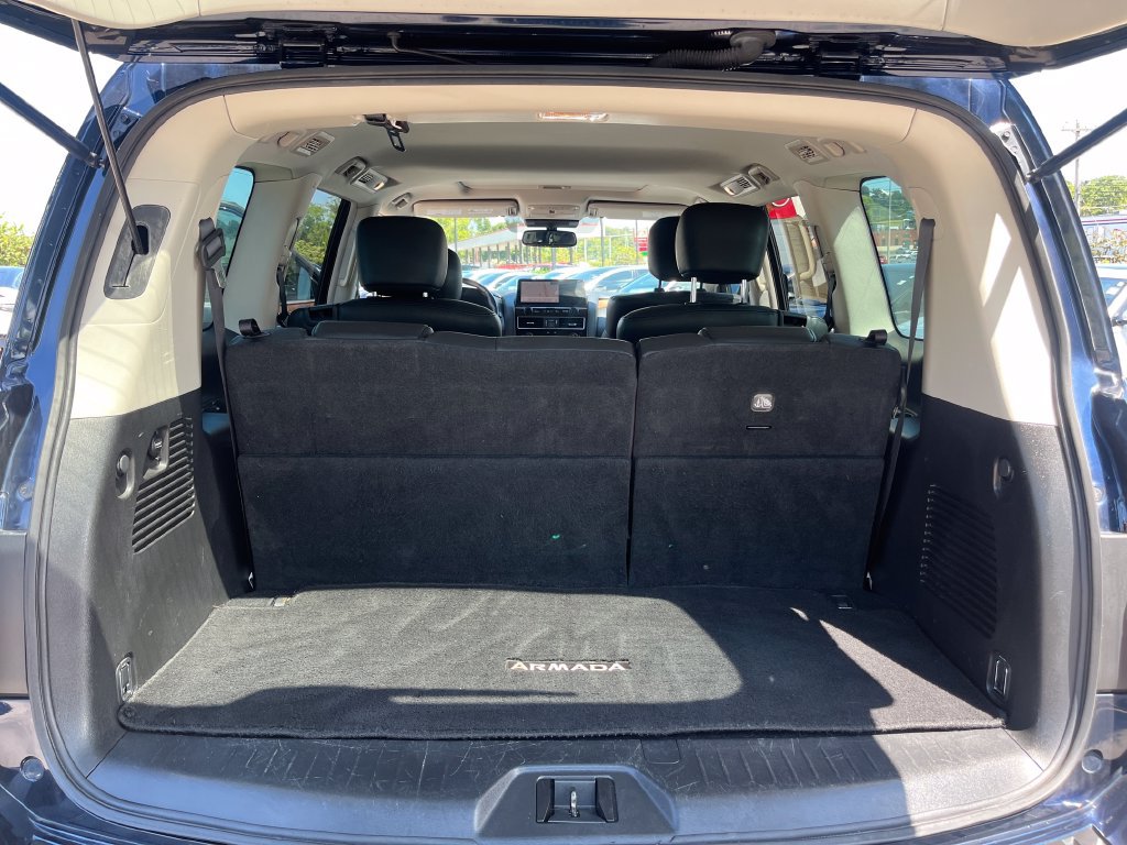 Used 2023 Nissan Armada SL w/ Captain's Chairs Package AWD/4WD image 22
