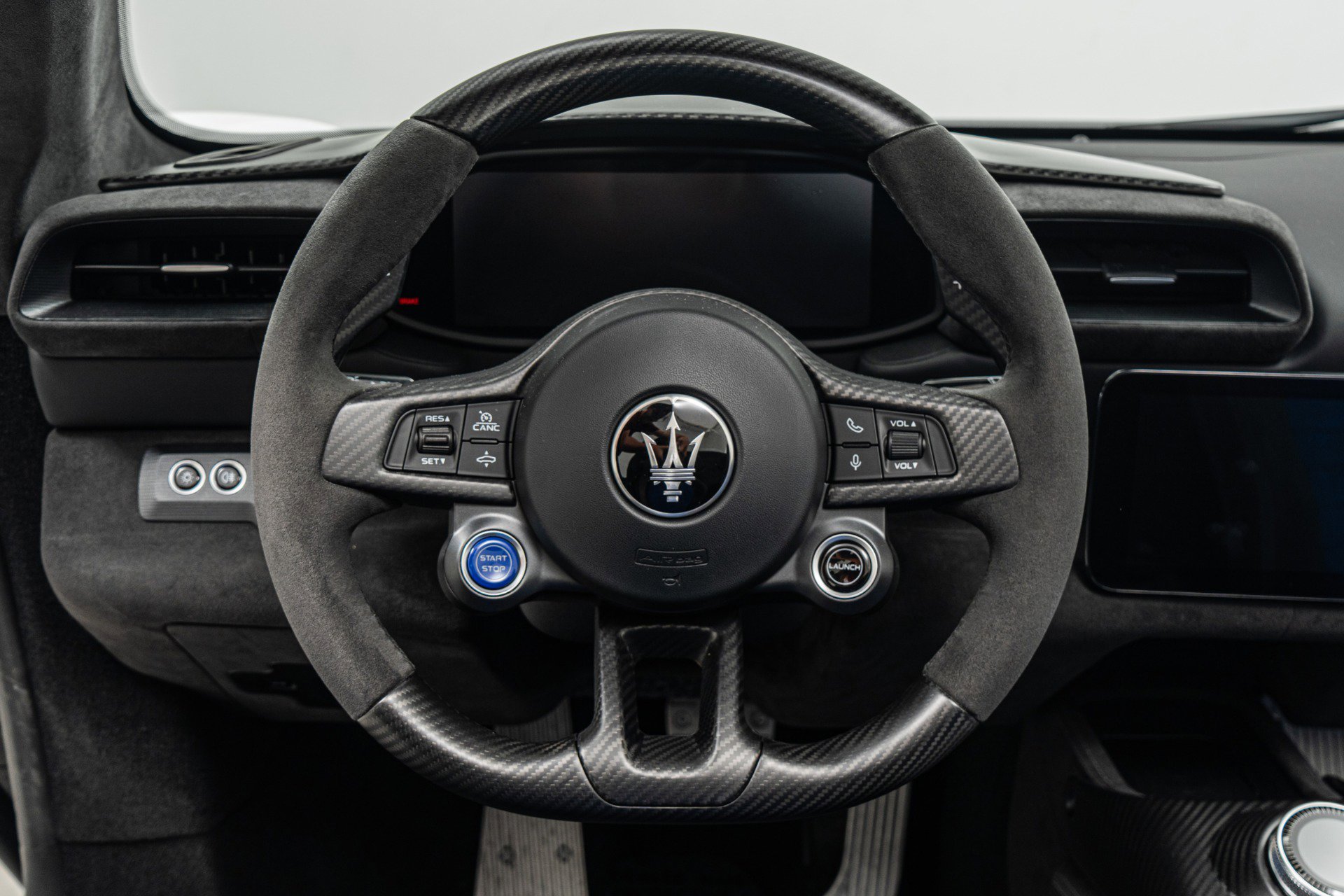 Used 2023 Maserati MC20 Spyder RWD image 15