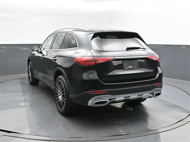New 2025 Mercedes-Benz GLC 300 image 8