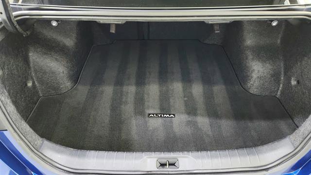 Certified 2023 Nissan Altima 2.5 SR w/ SR Premium Package image 10