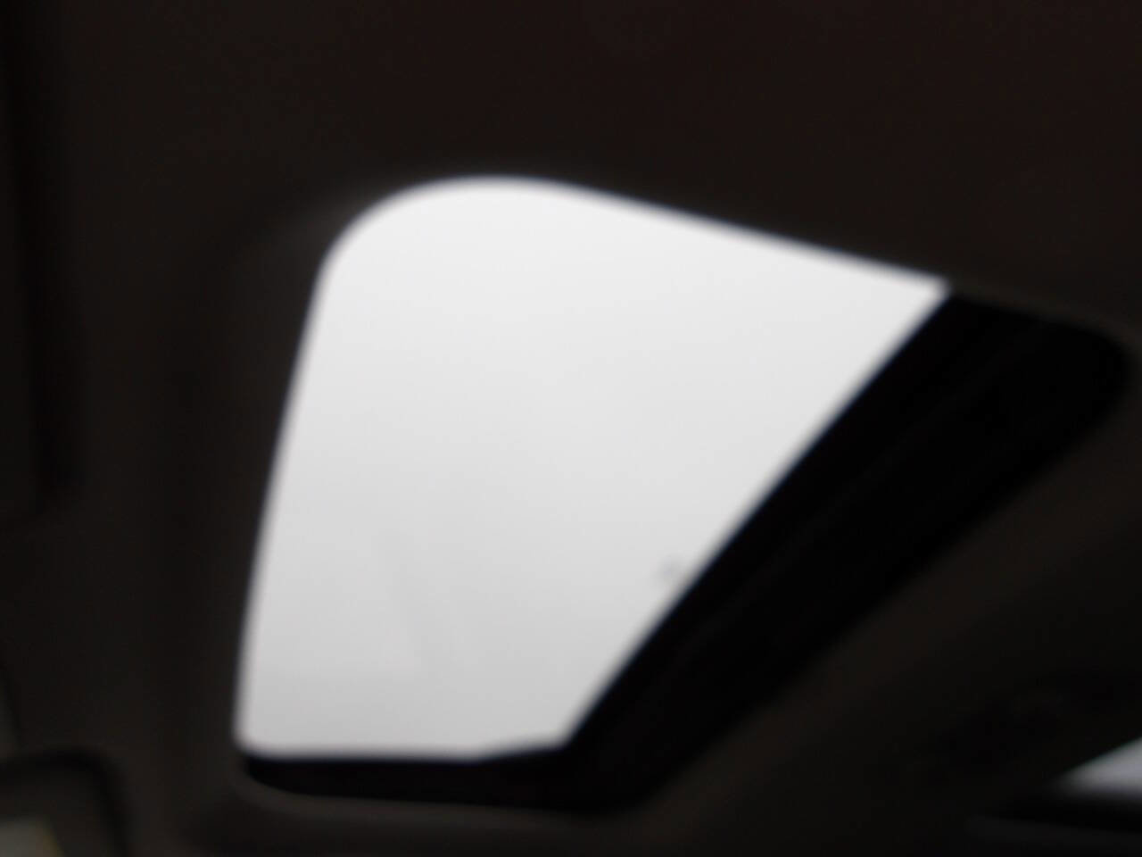 Used 2011 GMC Acadia Denali image 47