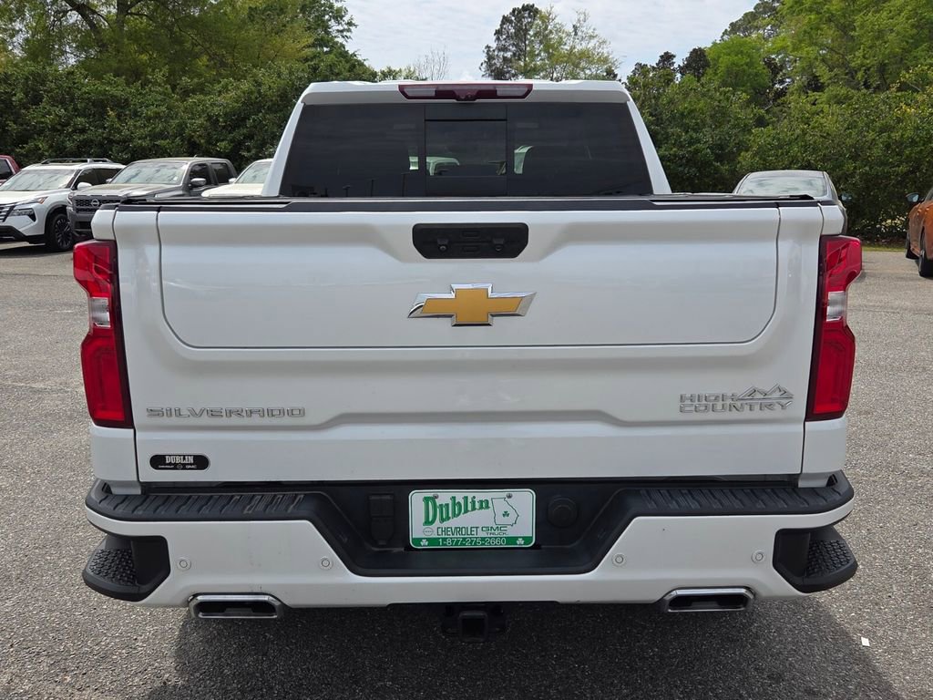 Certified 2022 Chevrolet Silverado 1500 High Country w/ Technology Package image 9