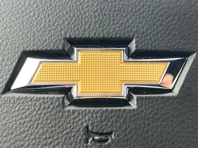 Used 2023 Chevrolet Silverado 1500 LT AWD/4WD image 47