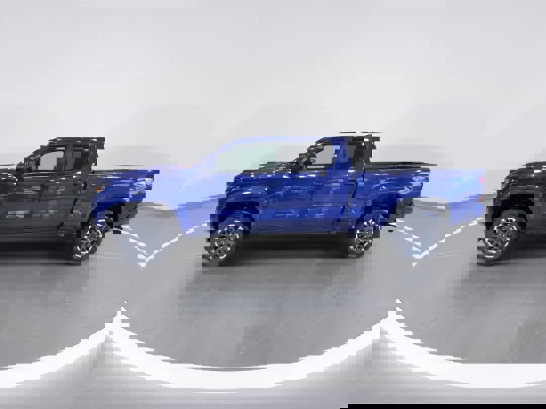 Certified 2025 Toyota Tacoma TRD Sport image 5