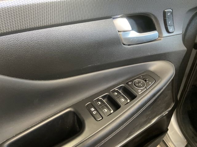 Used 2020 Hyundai Santa Fe Limited image 30