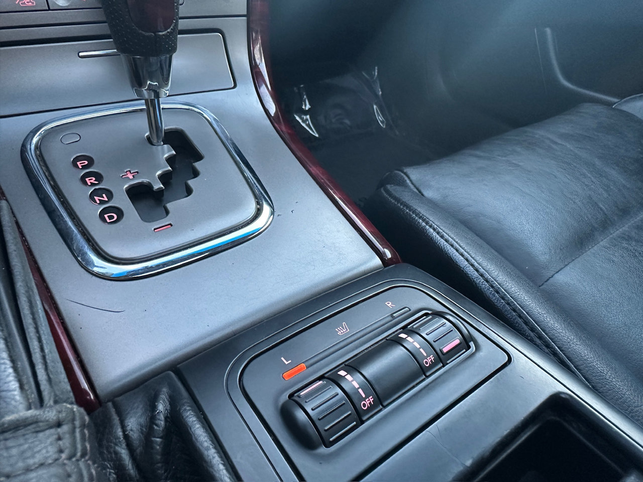 Used 2007 Subaru Outback 2.5i Limited image 35