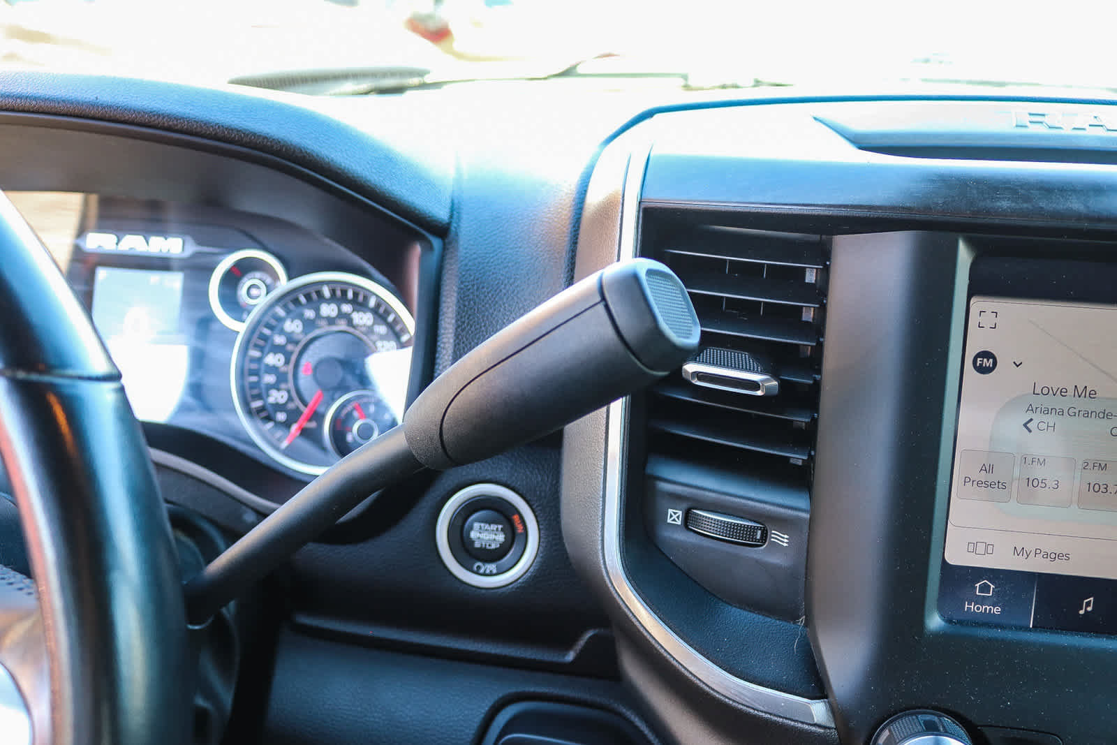 Used 2024 RAM 2500 Big Horn AWD/4WD image 19