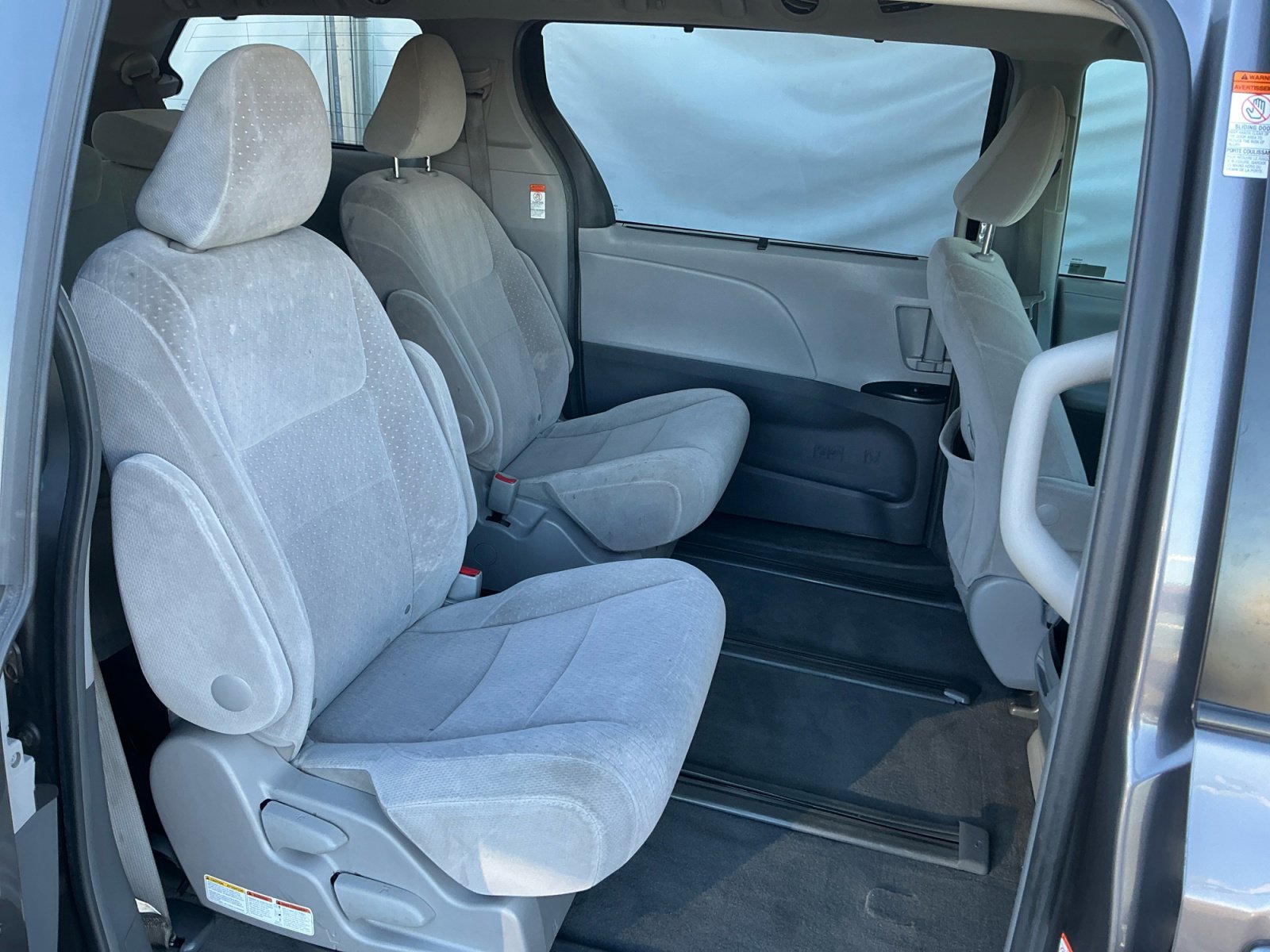 Used 2015 Toyota Sienna LE image 16