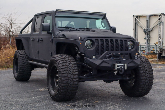 Used 2020 Jeep Gladiator Sport w/ Quick Order Package 24S image 12