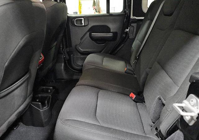Used 2020 Jeep Wrangler Unlimited Sport image 15