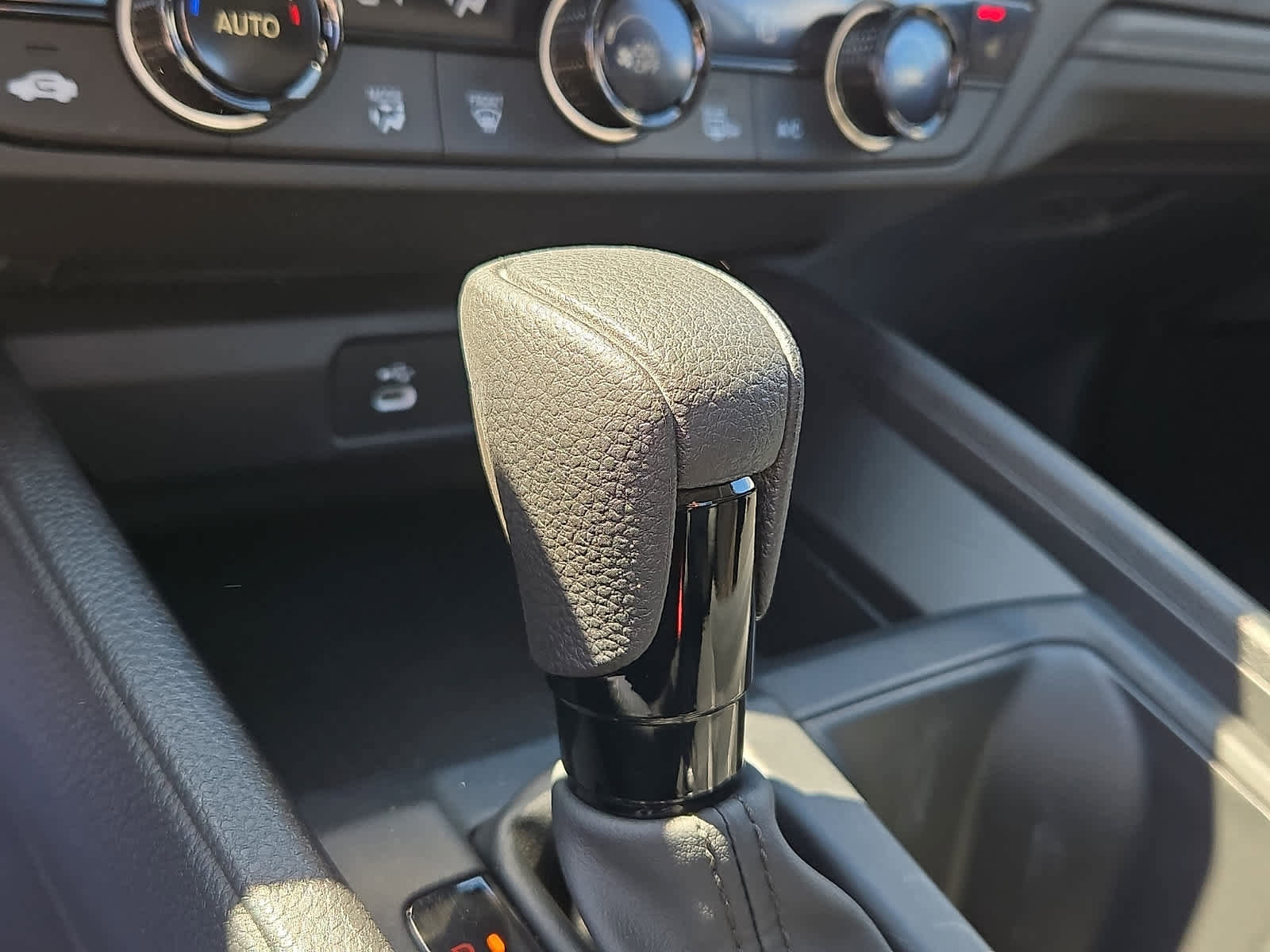 Certified 2024 Honda Accord EX image 16