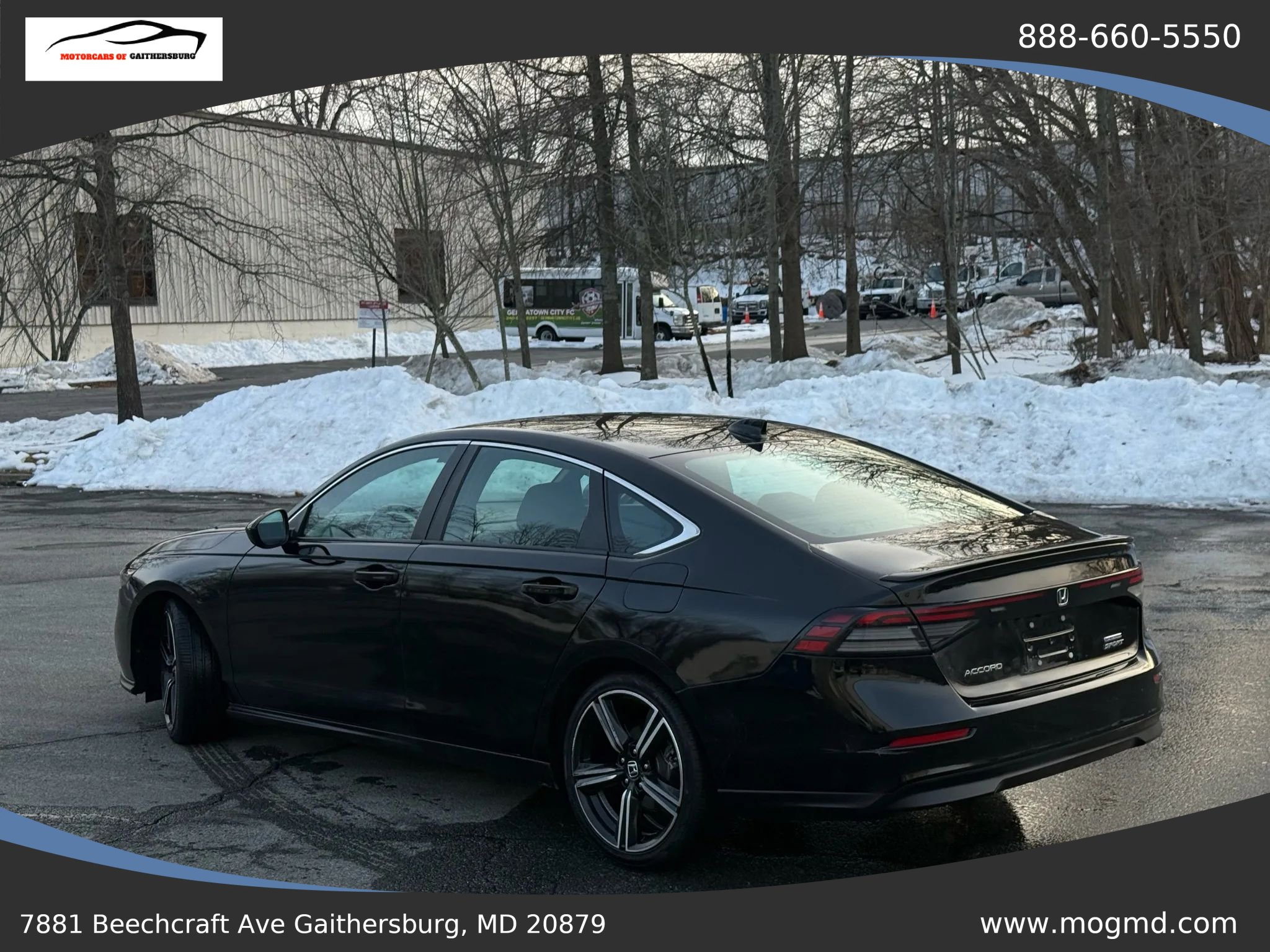 Used 2023 Honda Accord Sport image 4