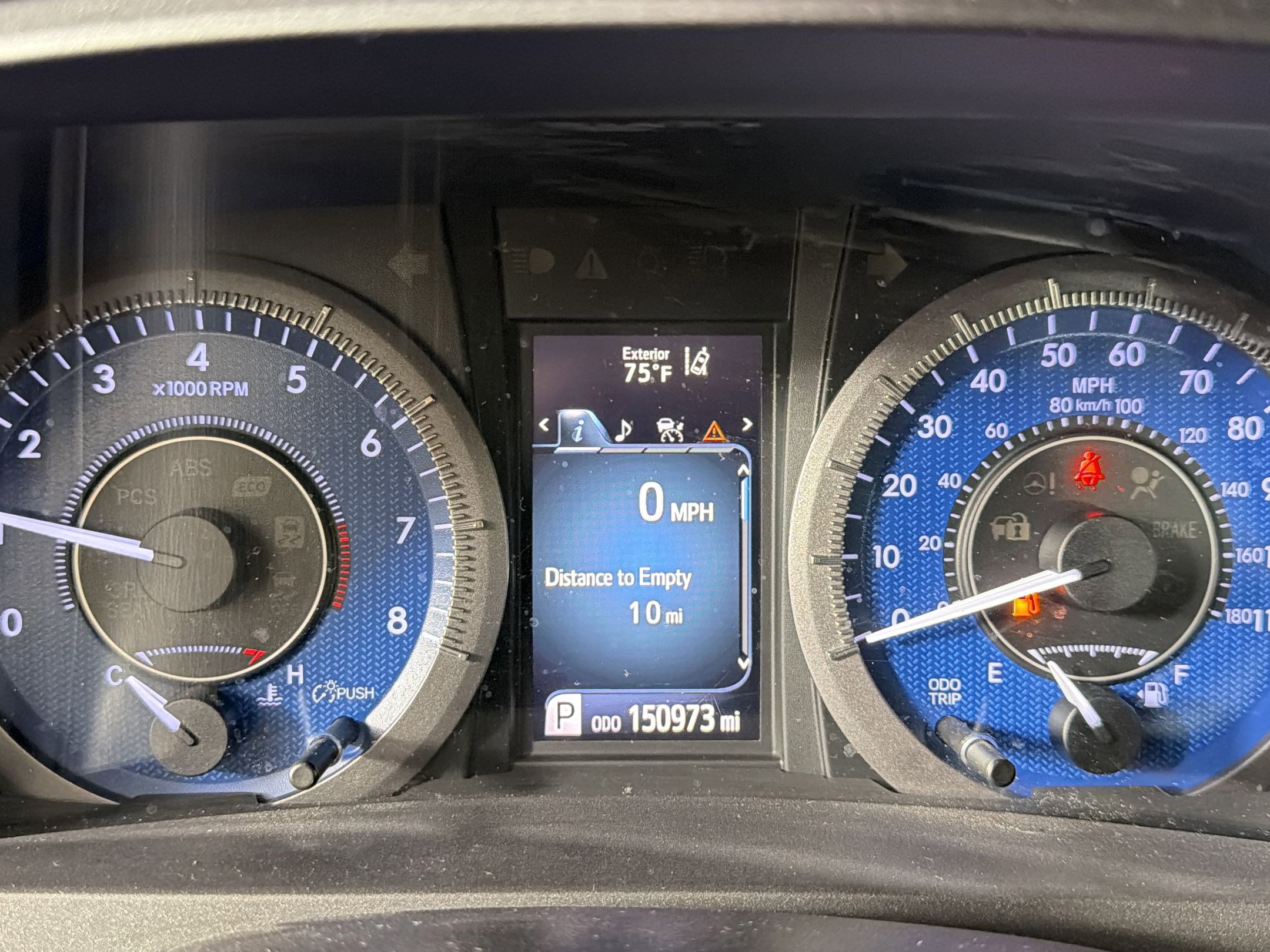 Used 2018 Toyota Sienna LE image 17