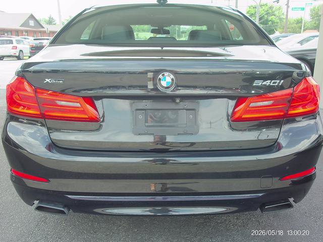 Used 2018 BMW 540i xDrive AWD/4WD image 4