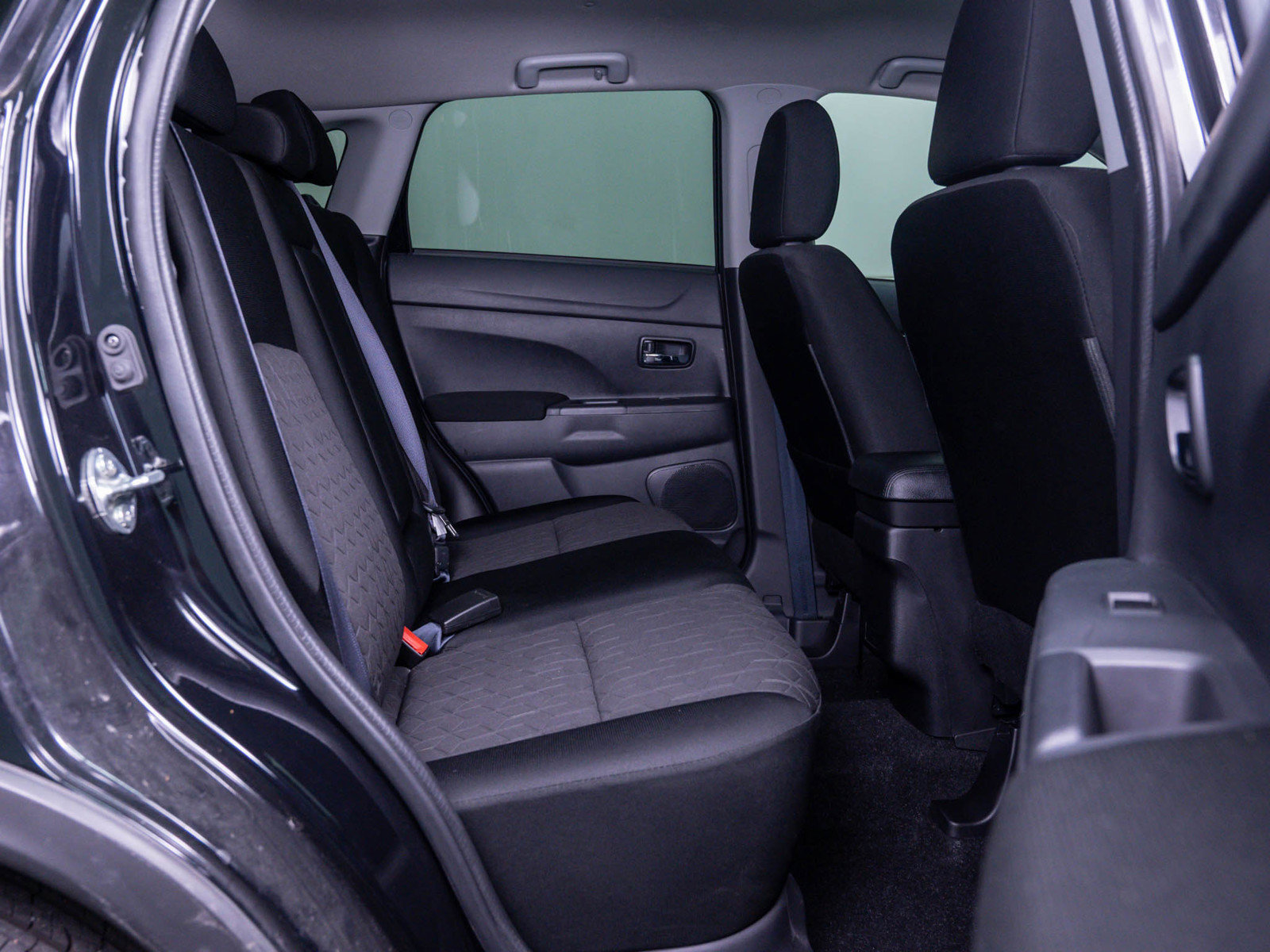 Used 2025 Mitsubishi Outlander Sport ES AWD/4WD image 11