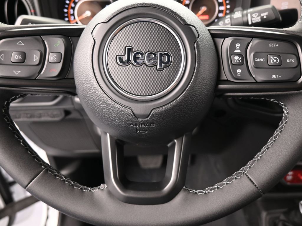 Used 2026 Jeep Wrangler Unlimited Rubicon image 23