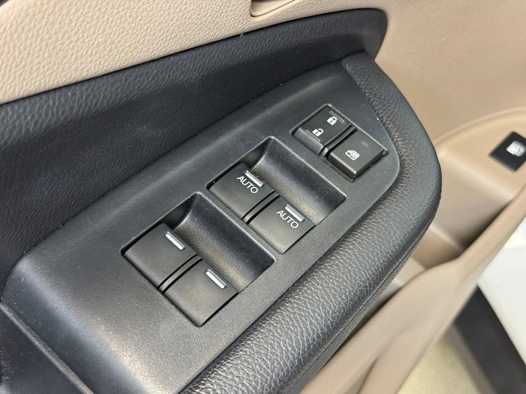 Used 2021 Honda Pilot EX image 10