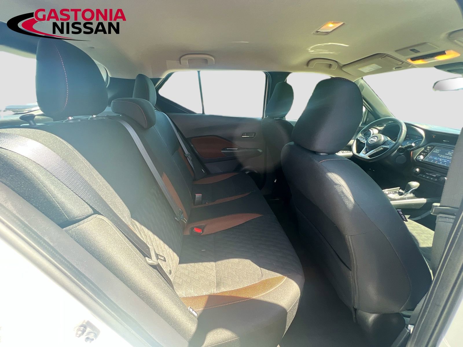 Used 2024 Nissan Kicks SR FWD image 33