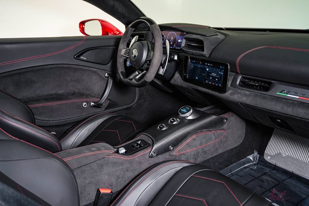 Used 2023 Maserati MC20 Coupe RWD image 17