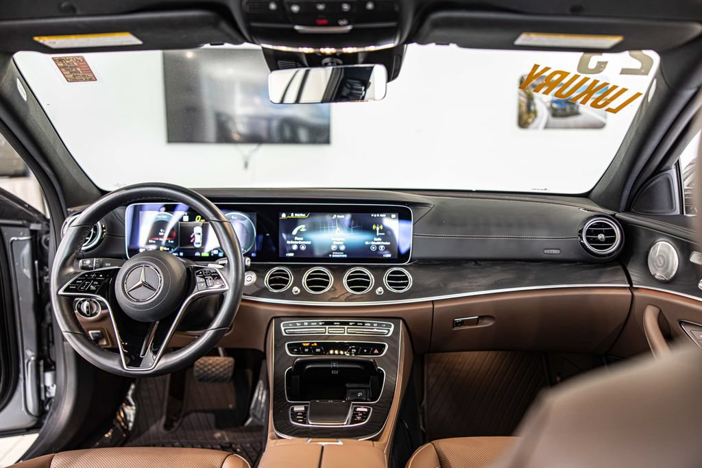 Used 2023 Mercedes-Benz E 450 4MATIC Sedan image 34