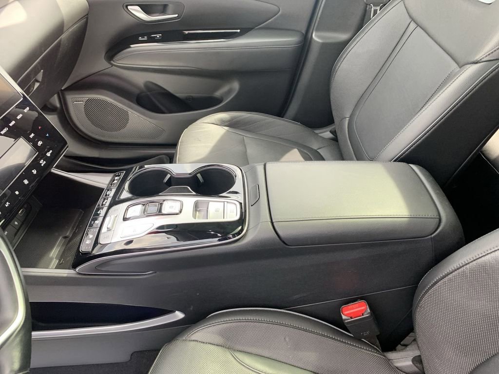 Used 2023 Hyundai Tucson Limited image 21