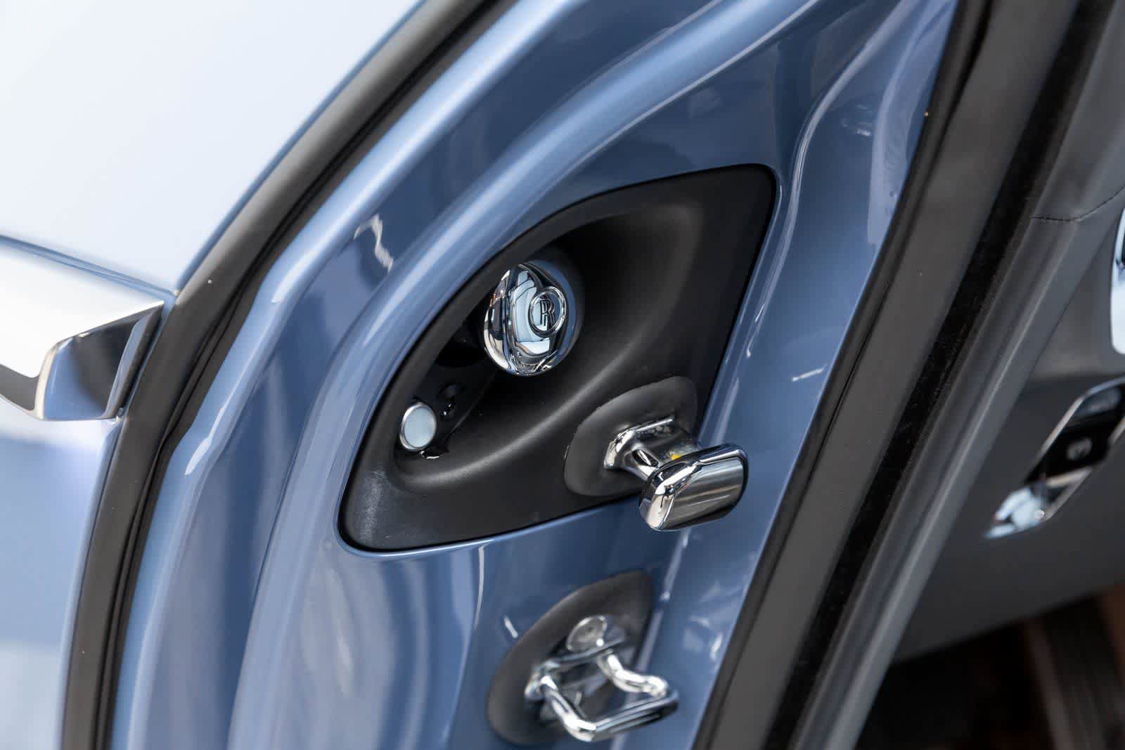 Certified 2024 Rolls-Royce Spectre w/ Spectre Launch Package image 26