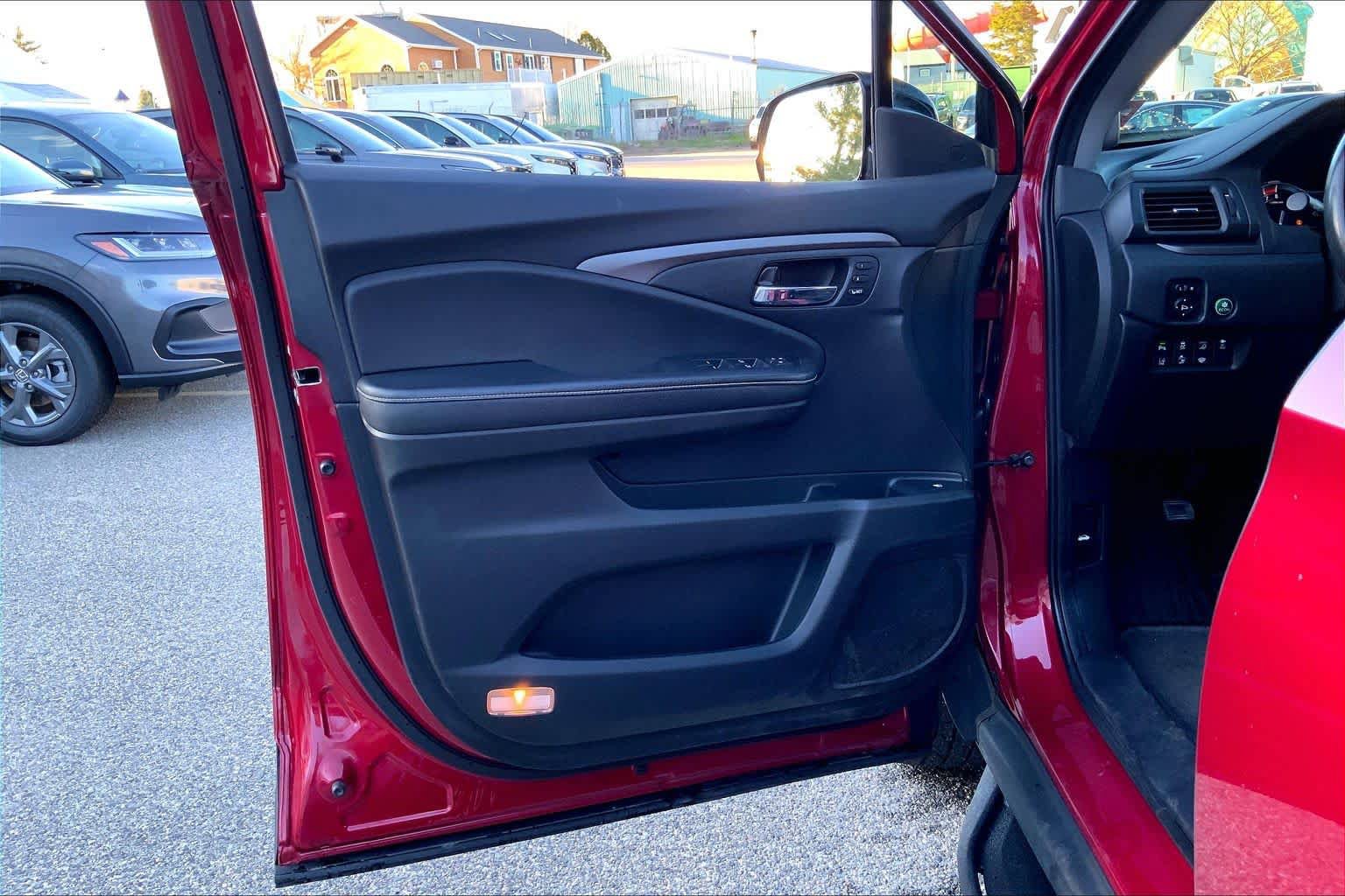 Used 2021 Honda Ridgeline RTL-E image 22
