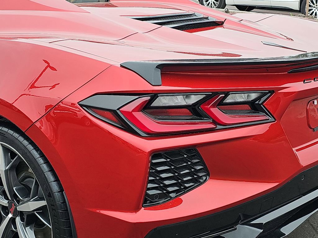 Used 2023 Chevrolet Corvette Stingray Preferred Conv w/ Z51 Performance Package RWD image 37