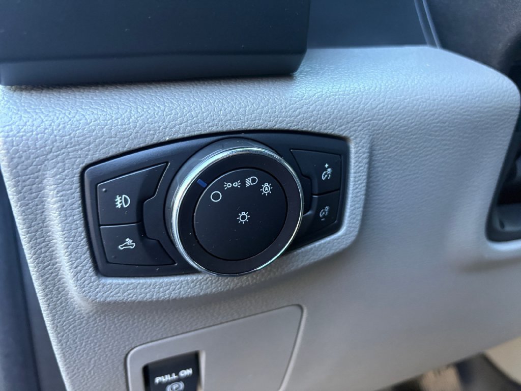 Used 2018 Ford F150 XL w/ Equipment Group 101A Mid AWD/4WD image 26