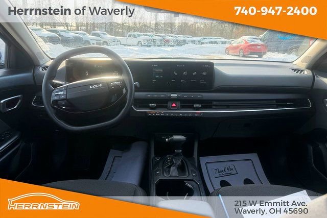 Used 2025 Kia K4 LXS image 6