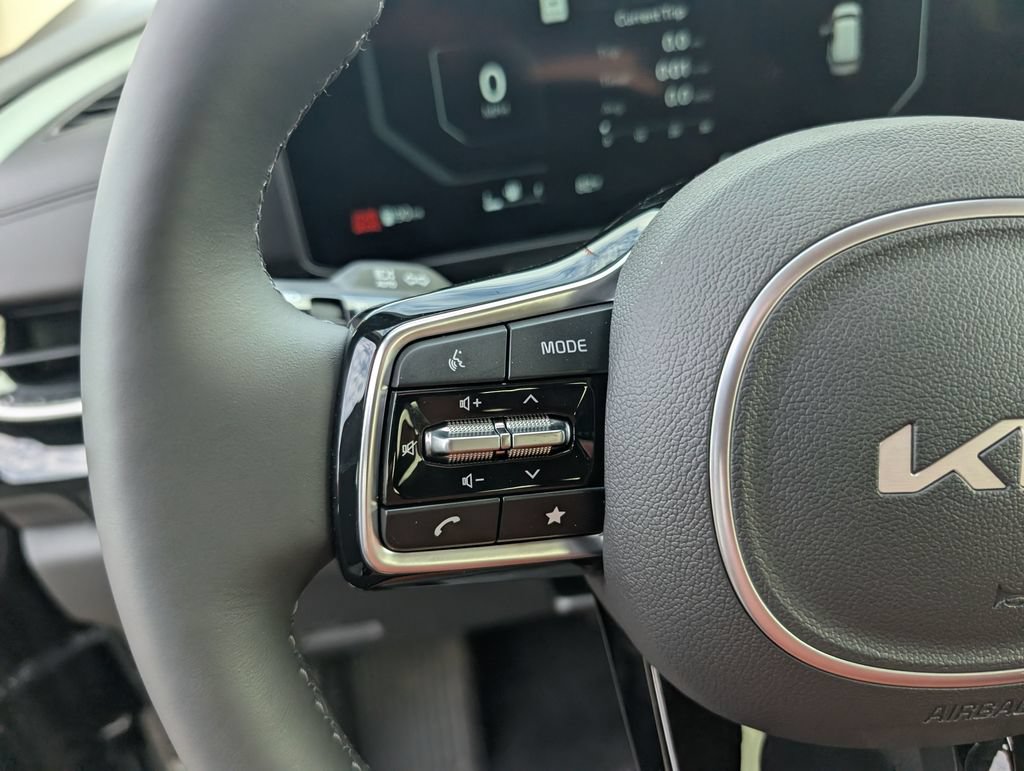 New 2026 Kia Carnival SX Prestige FWD image 13