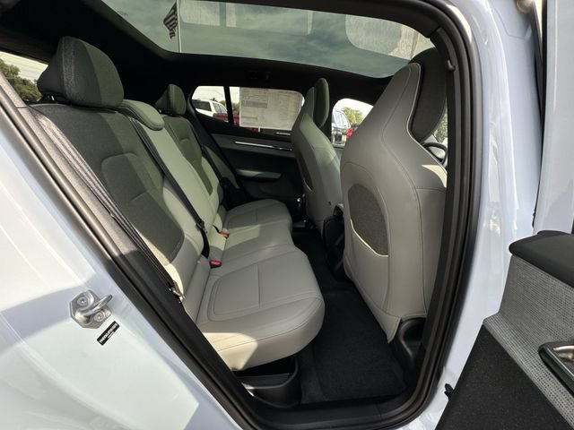 New 2026 Volvo EX30 Cross Country Ultra w/ Protection Package Premier AWD/4WD image 26
