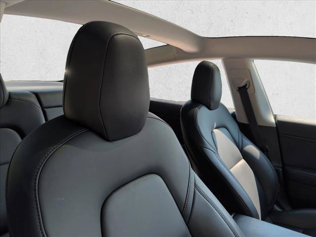 Used 2018 Tesla Model 3 Mid Range RWD image 22