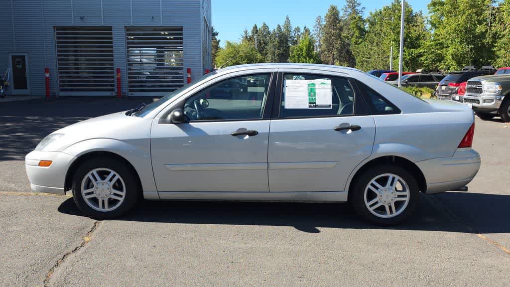 Used 2003 Ford Focus SE FWD image 5