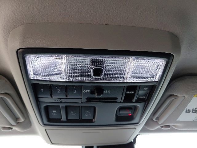 Used 2023 Toyota 4Runner SR5 Premium w/ Moonroof Package AWD/4WD image 20