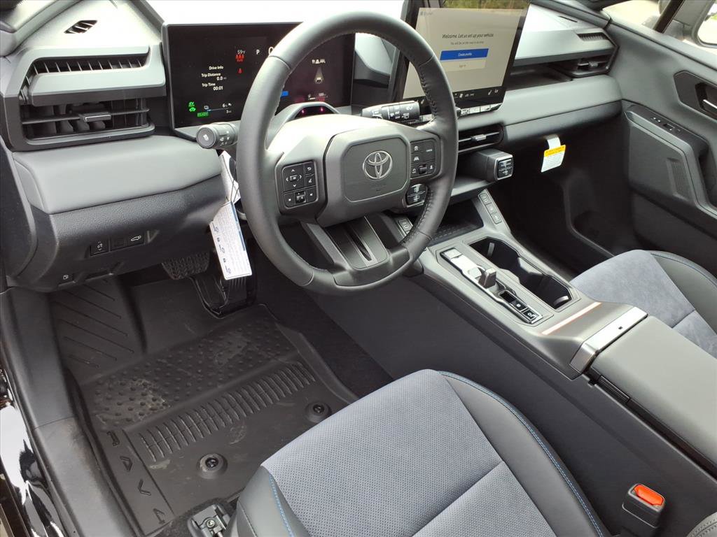 New 2026 Toyota RAV4 XSE AWD/4WD image 4
