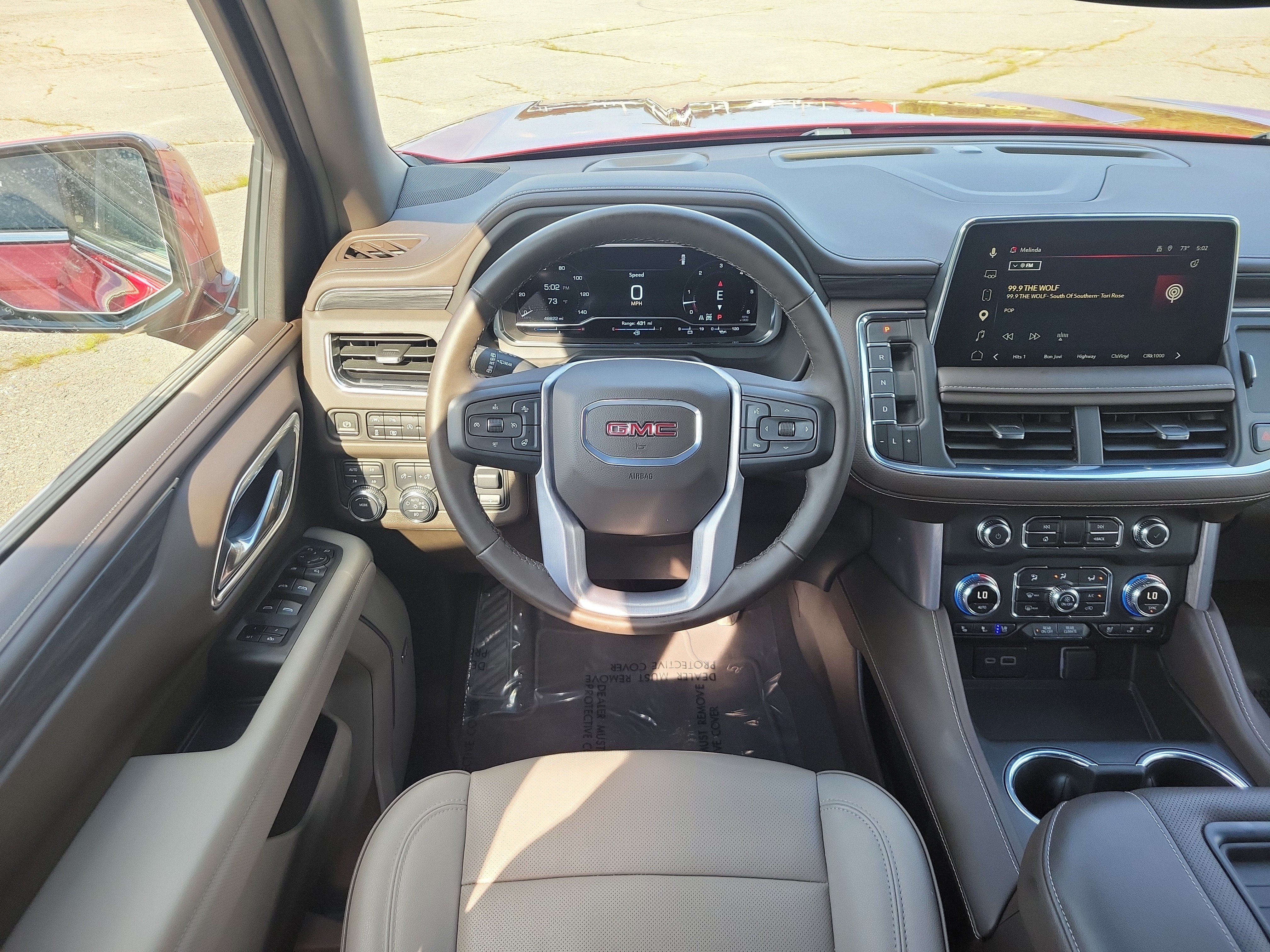 Used 2024 GMC Yukon XL SLT w/ SLT Luxury Package AWD/4WD image 20