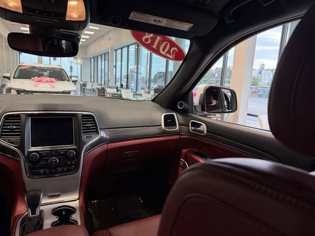 Used 2018 Jeep Grand Cherokee Trackhawk AWD/4WD image 39