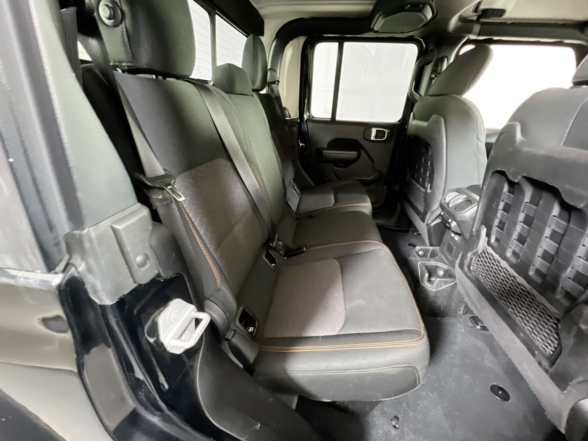 Used 2022 Jeep Gladiator Mojave w/ Cold Weather Group image 26