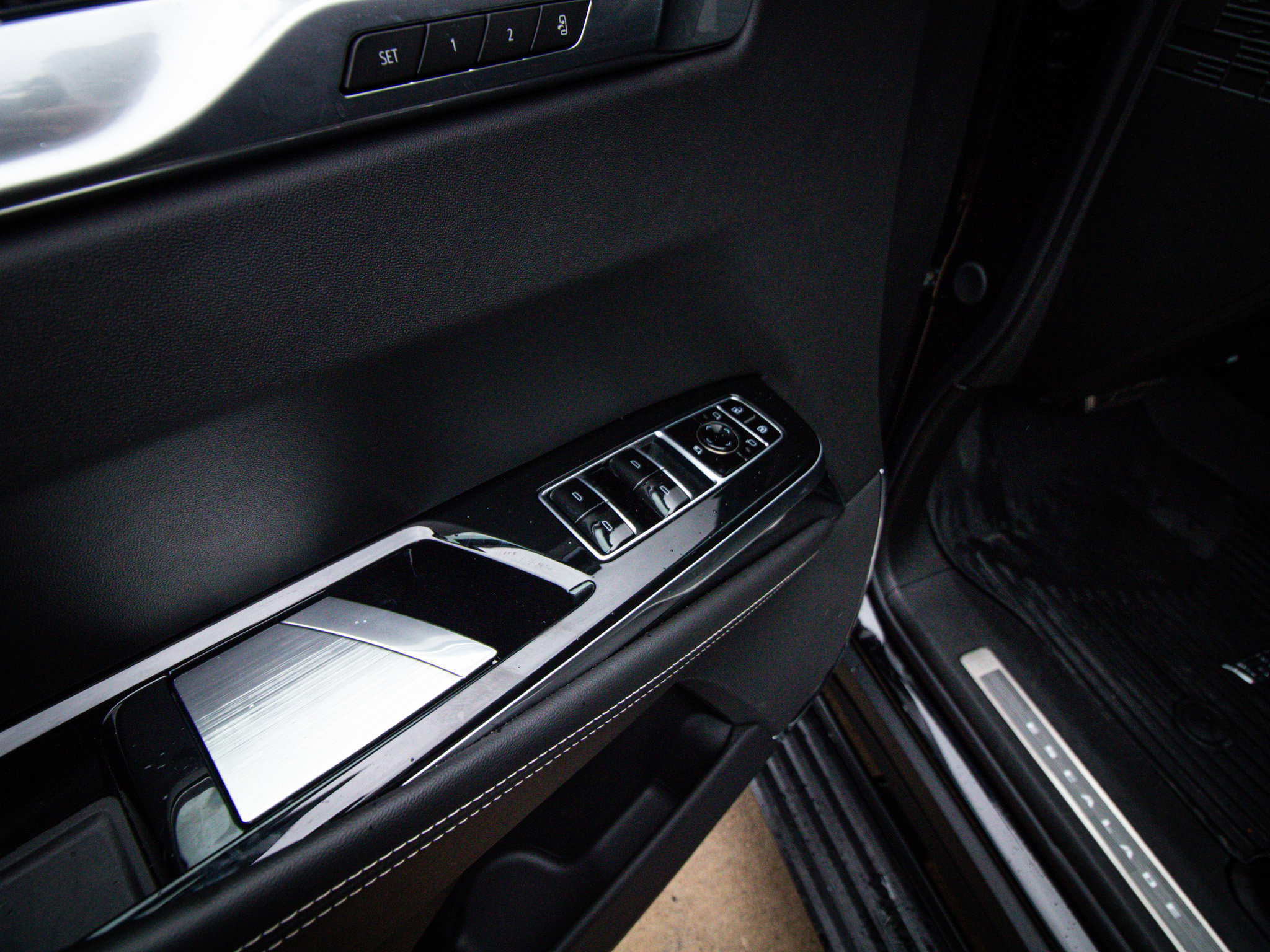Used 2026 Cadillac Escalade V w/ LPO, Floor Liner Package AWD/4WD image 15