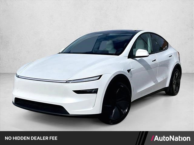 Used 2026 Tesla Model Y AWD image 1