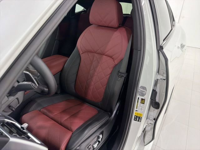 Certified 2024 BMW X6 xDrive40i w/ Executive Package image 13