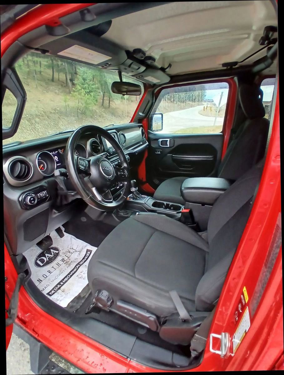 Used 2020 Jeep Gladiator Sport w/ Quick Order Package 24S AWD/4WD image 8