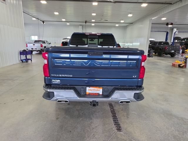 Used 2021 Chevrolet Silverado 1500 LT AWD/4WD image 7